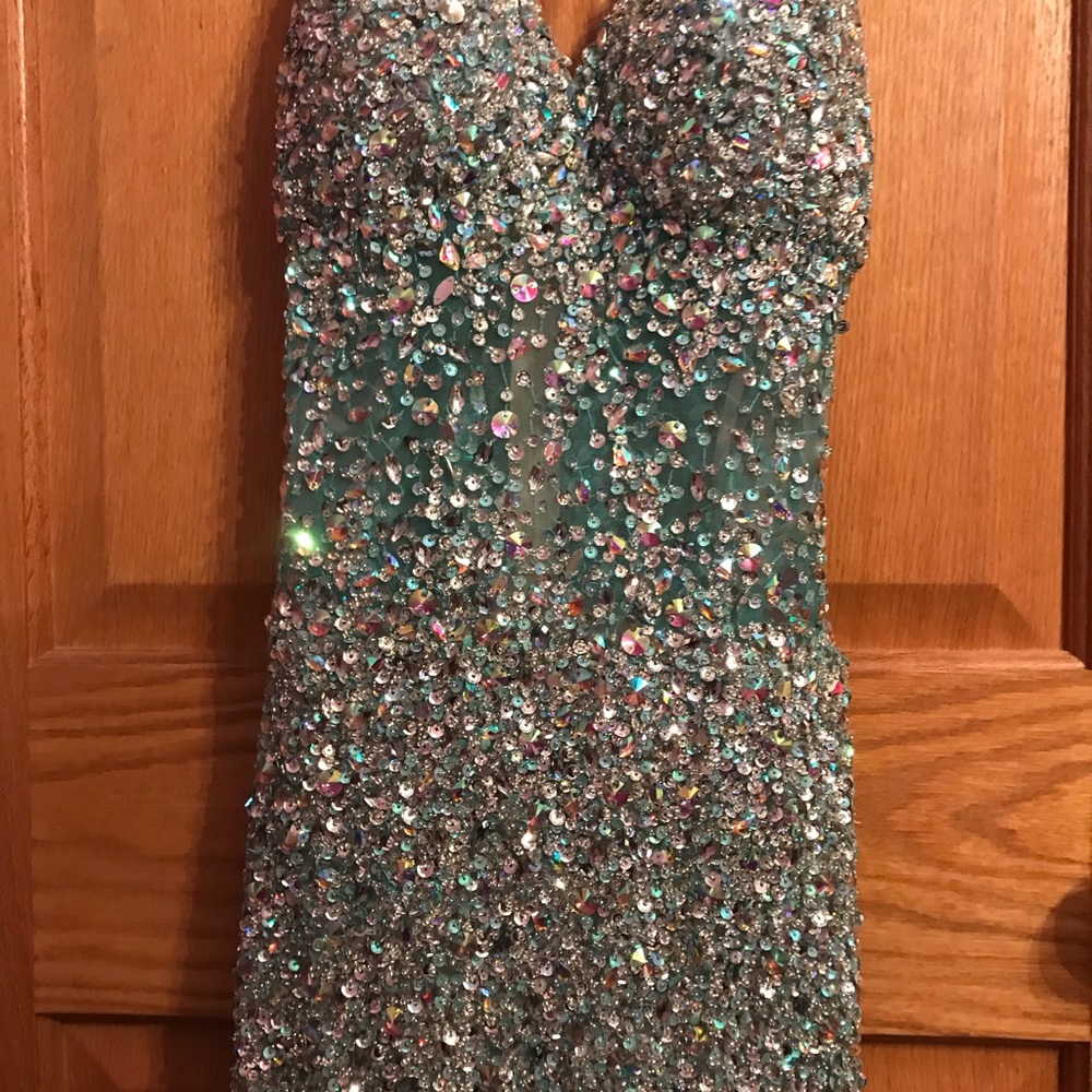 Prom Dress - Picture 3 of 7